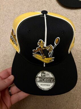 New Era Yellow and Black '90 Seasons' Embroidered Baseball Cap